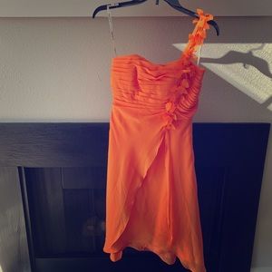 Bridesmaid dress in gorgeous orange!